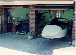 p1.jpg (19462 bytes)